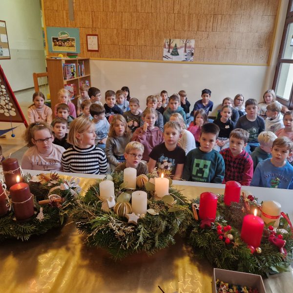 Segnung der Adventkränze